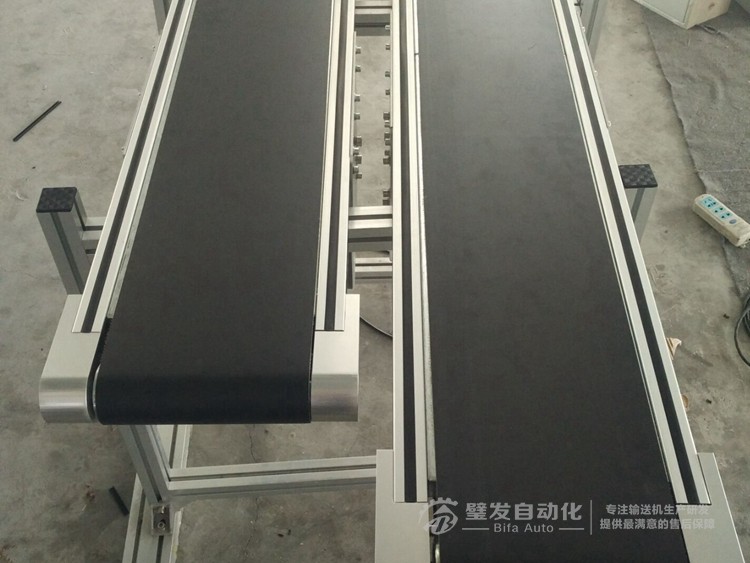 歐標(biāo)型材皮帶面高于型材小型輸送機(jī) 歐標(biāo)型材皮帶面高于型材小型輸送機(jī)