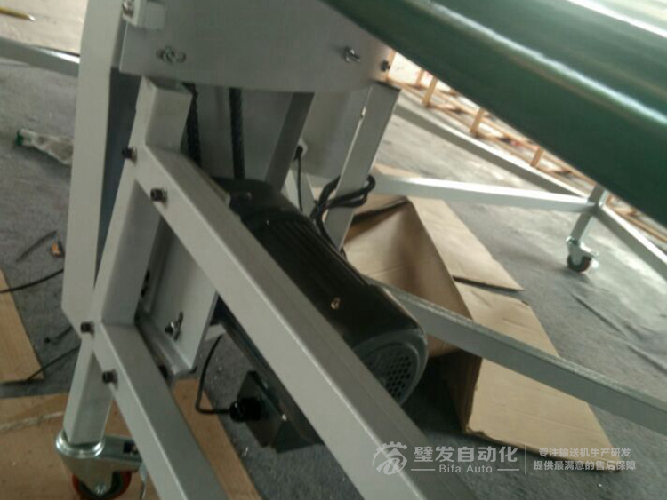 180度轉(zhuǎn)彎機