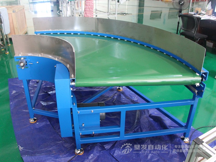 碳鋼藍色烤漆加擋邊90度皮帶轉彎機