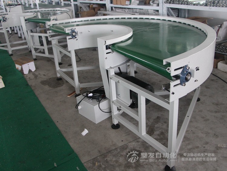 環(huán)形180度轉(zhuǎn)彎機(jī) 環(huán)形180度轉(zhuǎn)彎機(jī)