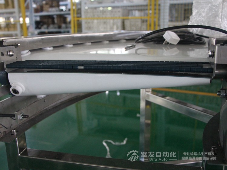 整機不銹鋼白色食品級皮帶90度轉彎機 整機不銹鋼白色食品級皮帶90度轉彎機